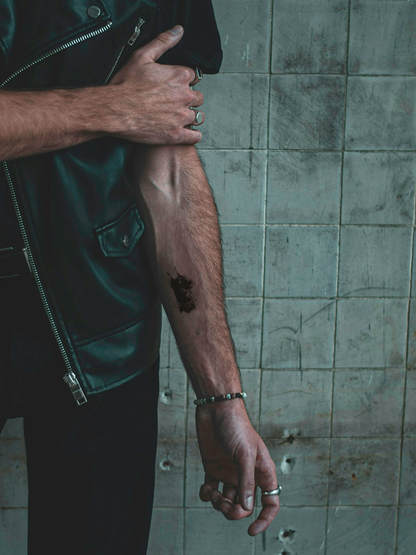 Dog Dobermann temporary tattoo