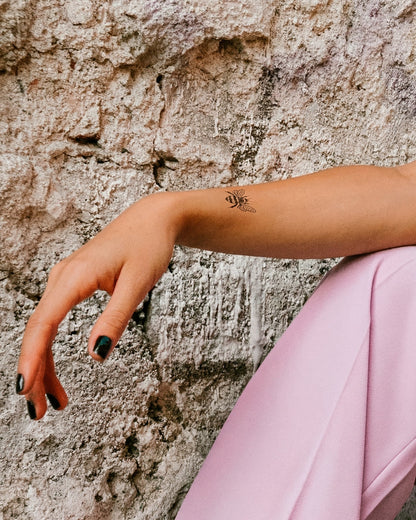 Bee temporary tattoo
