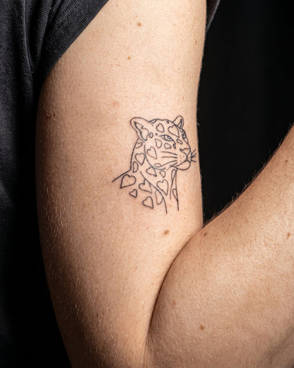 Flirty Leopard temporary tattoo