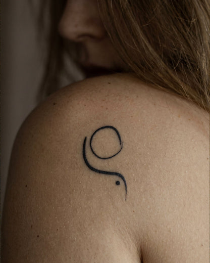 Moon Dot Line temporary tattoo
