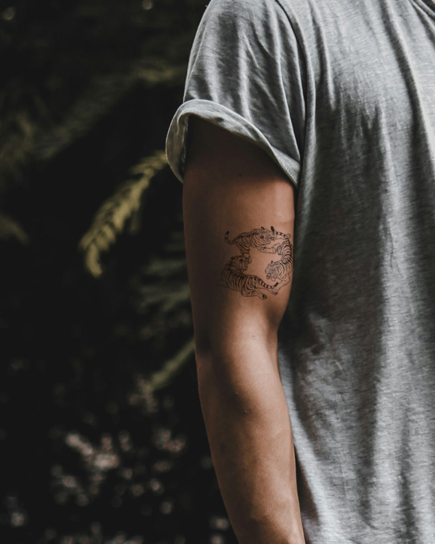 Running Tigers temporary tattoo