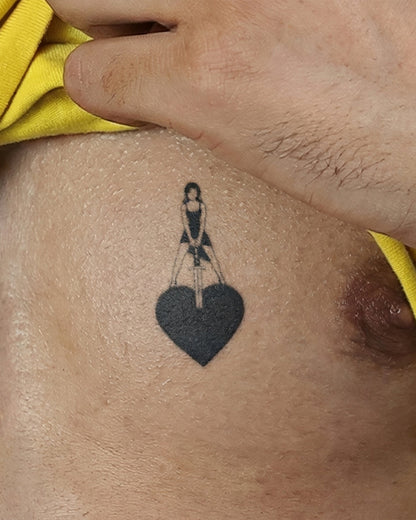 She Cuts Deep temporary tattoo