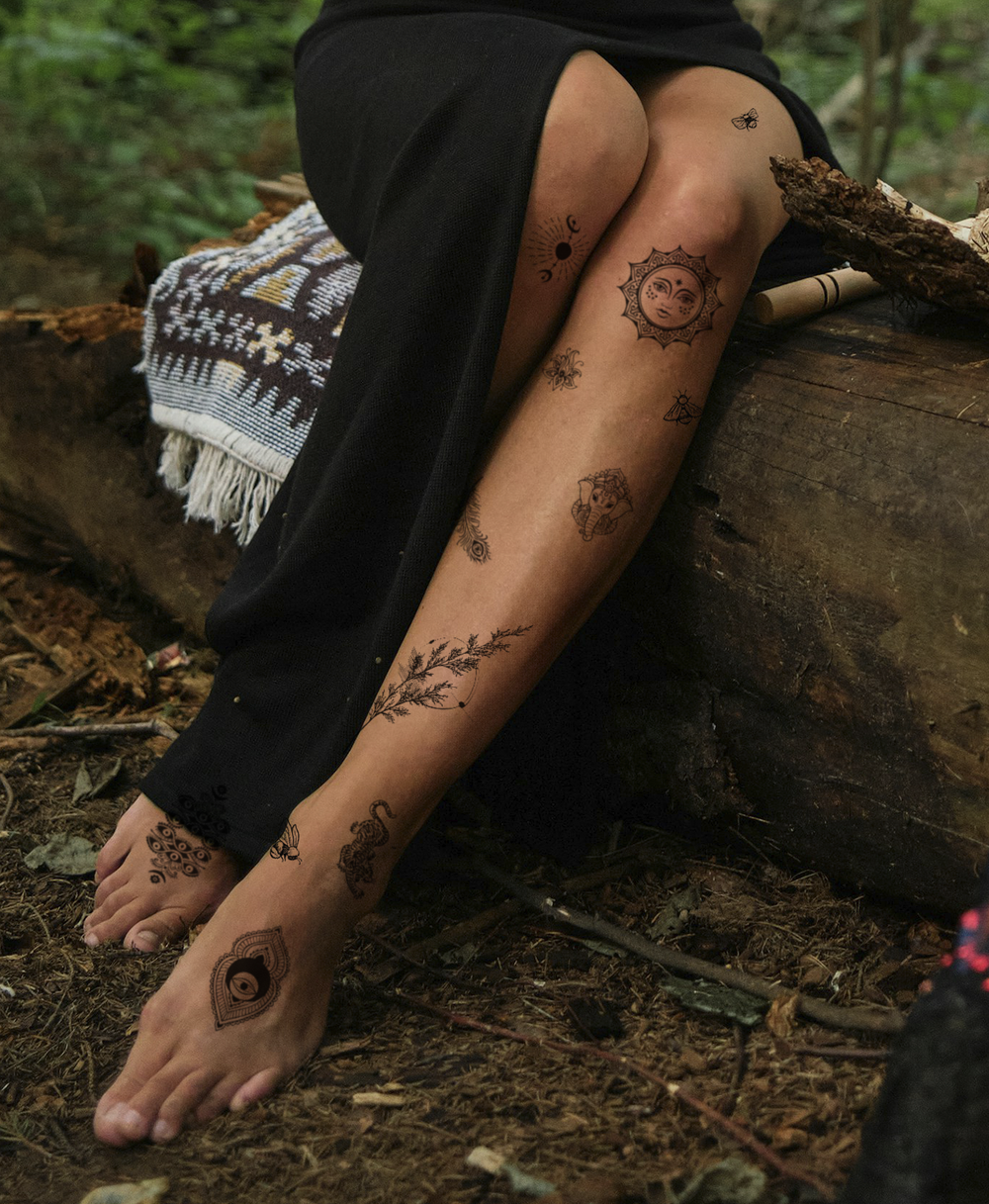 Cosmic Fine-Line Leg Look temporary tattoo