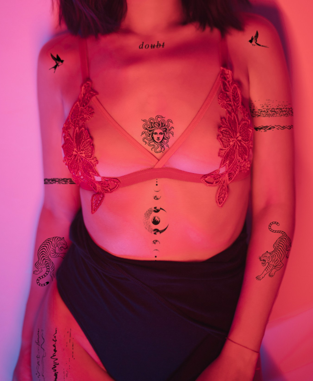 Neon-Mythic Look temporary tattoo